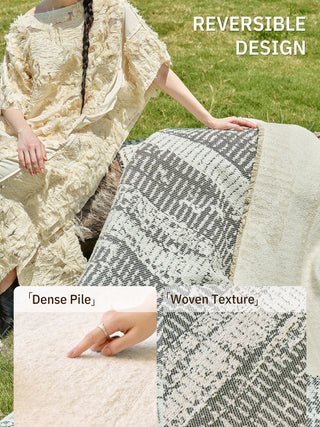 ComiComi Handwoven Double-Sided Rug